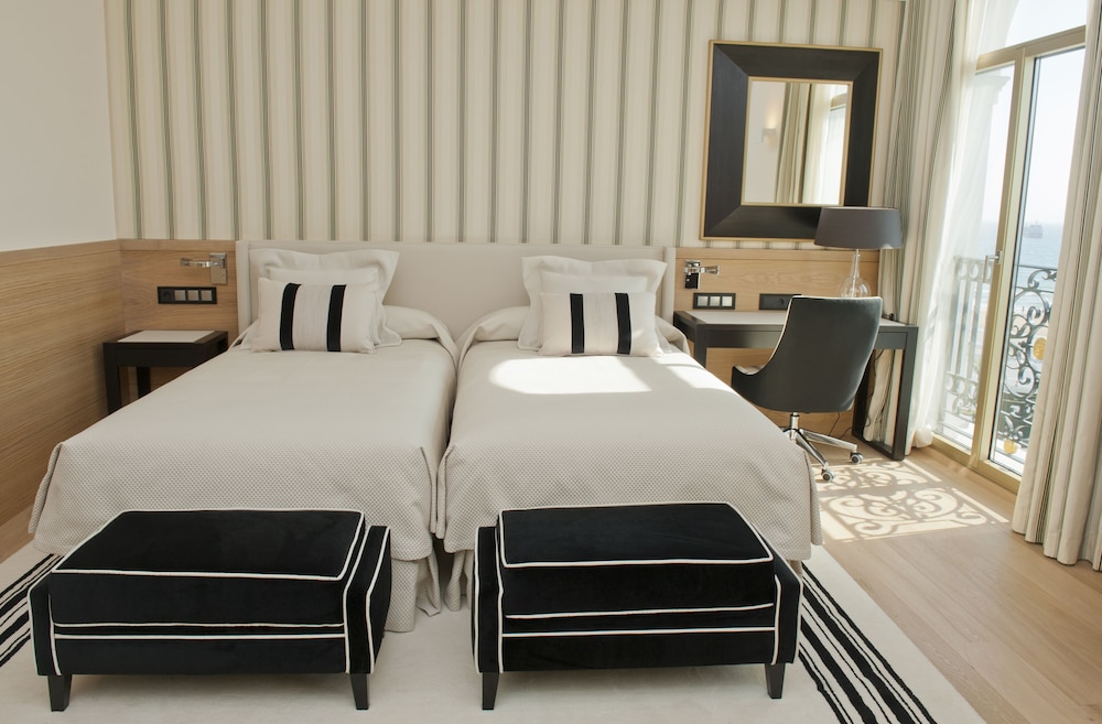 Gran Hotel Sardinero 26/73