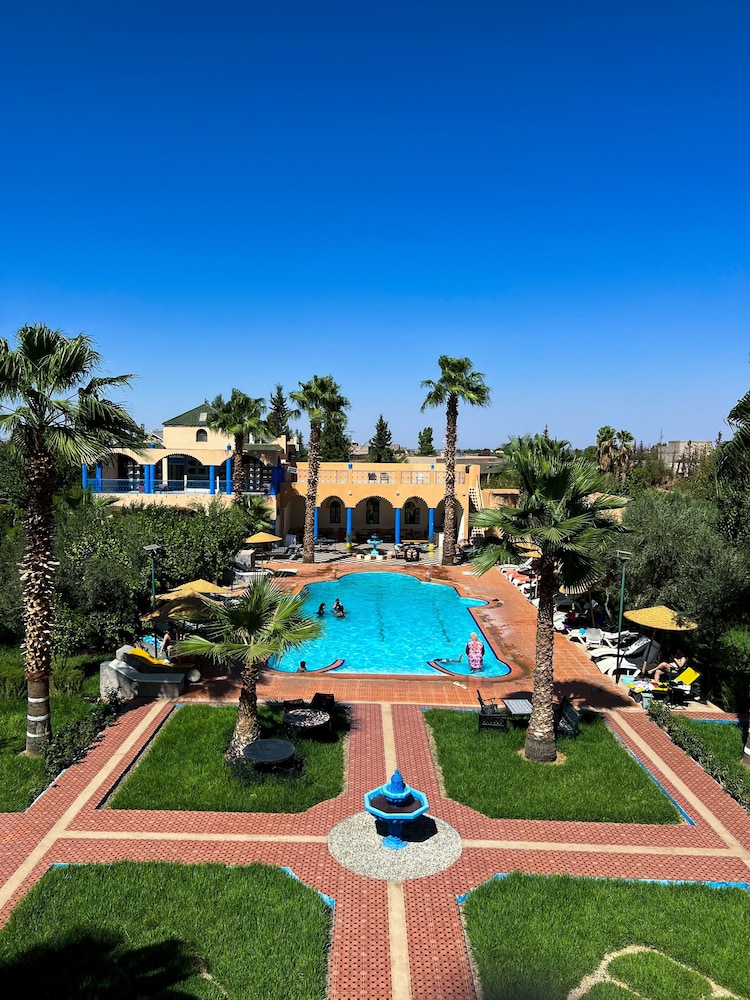 Riad Qodwa 39/45