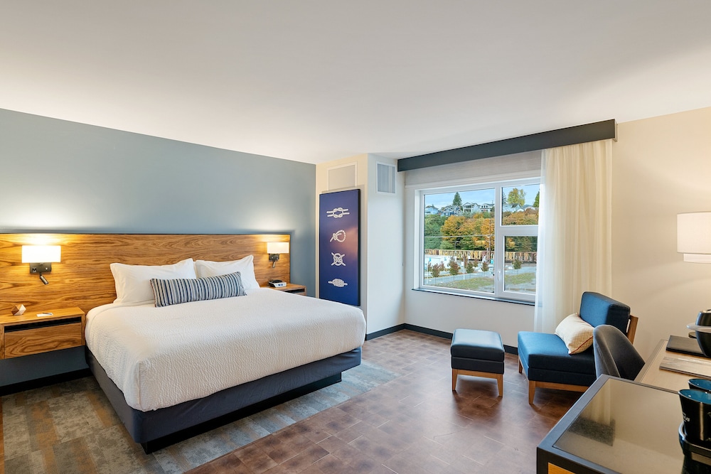 Hotel Indigo Seattle Everett Waterfront 11/61