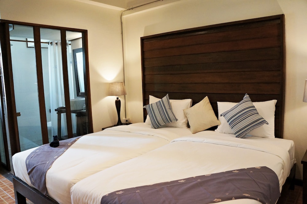 Kampaeng Ngam Hotel 19/40