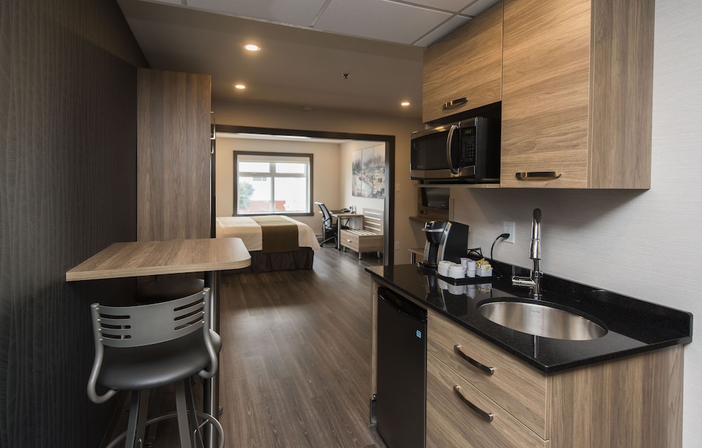 Quality Suites Drummondville 36/43