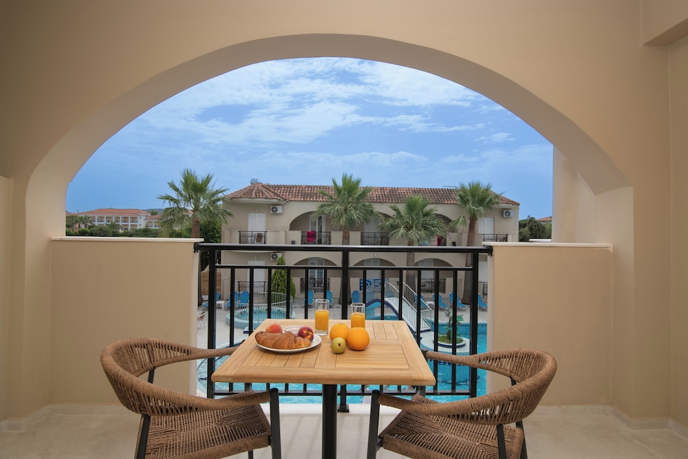 Hera Zakynthos Hotel 30/50
