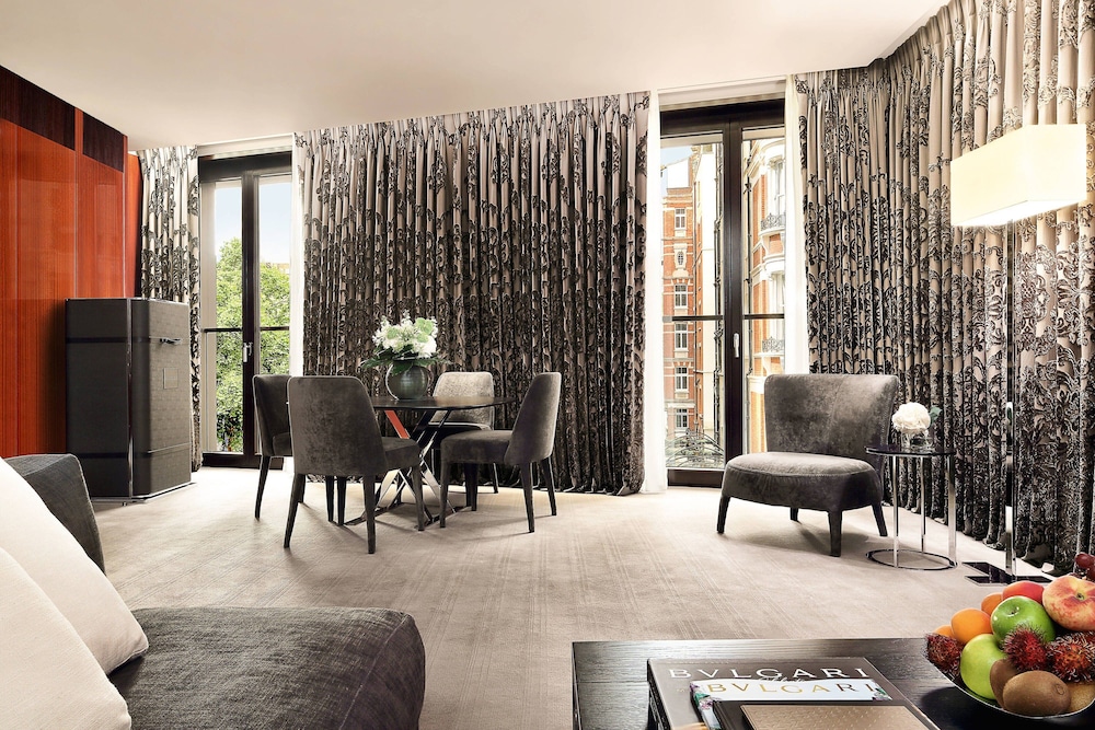 BULGARI HOTEL LONDON 34/40