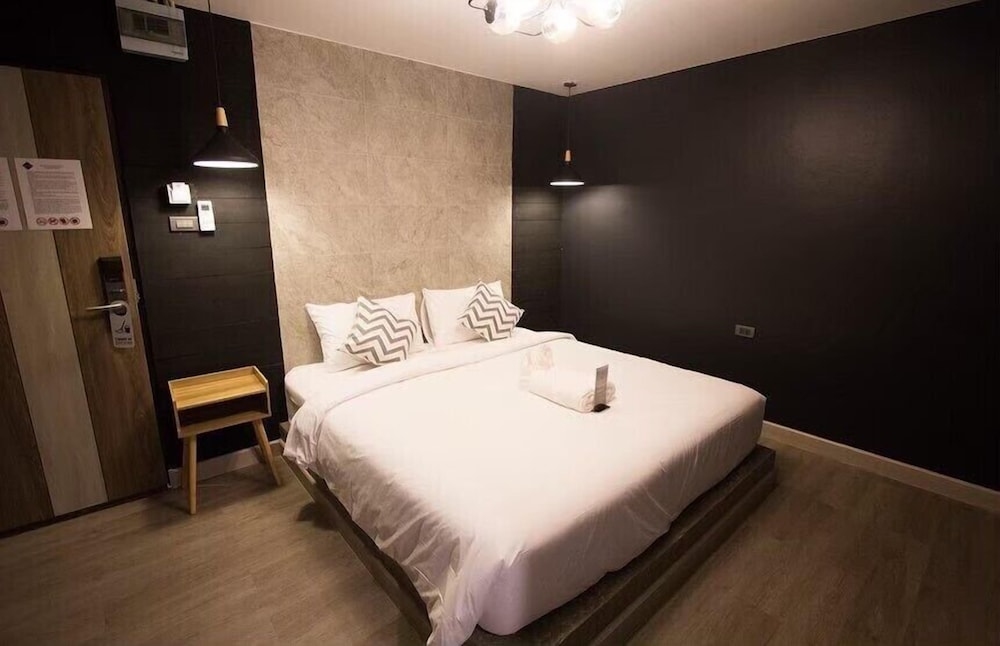 The Entaneer Poshtel - Hostel 9/42
