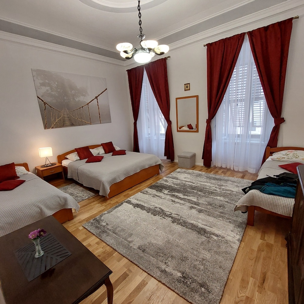 Apartments Nerio 27/49
