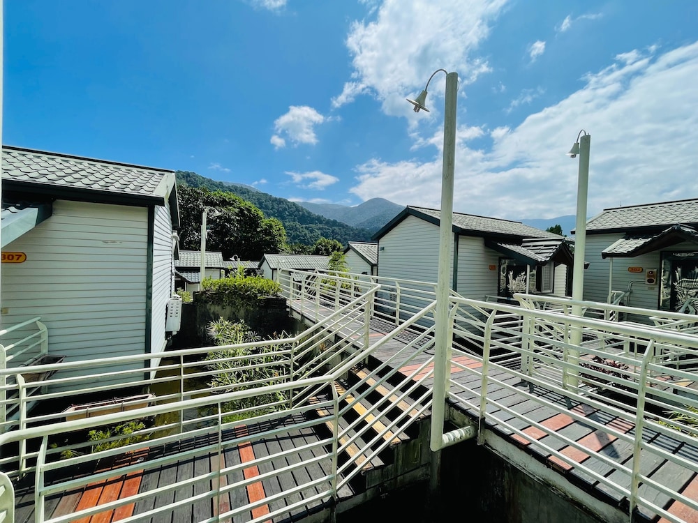 Yingshih Resort 55/56