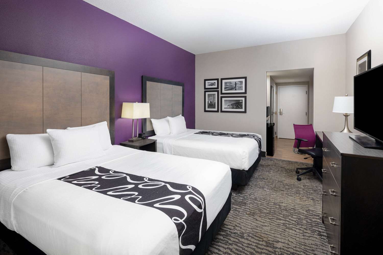 La Quinta Inn and Suites by Wyndham Kennesaw 17/46