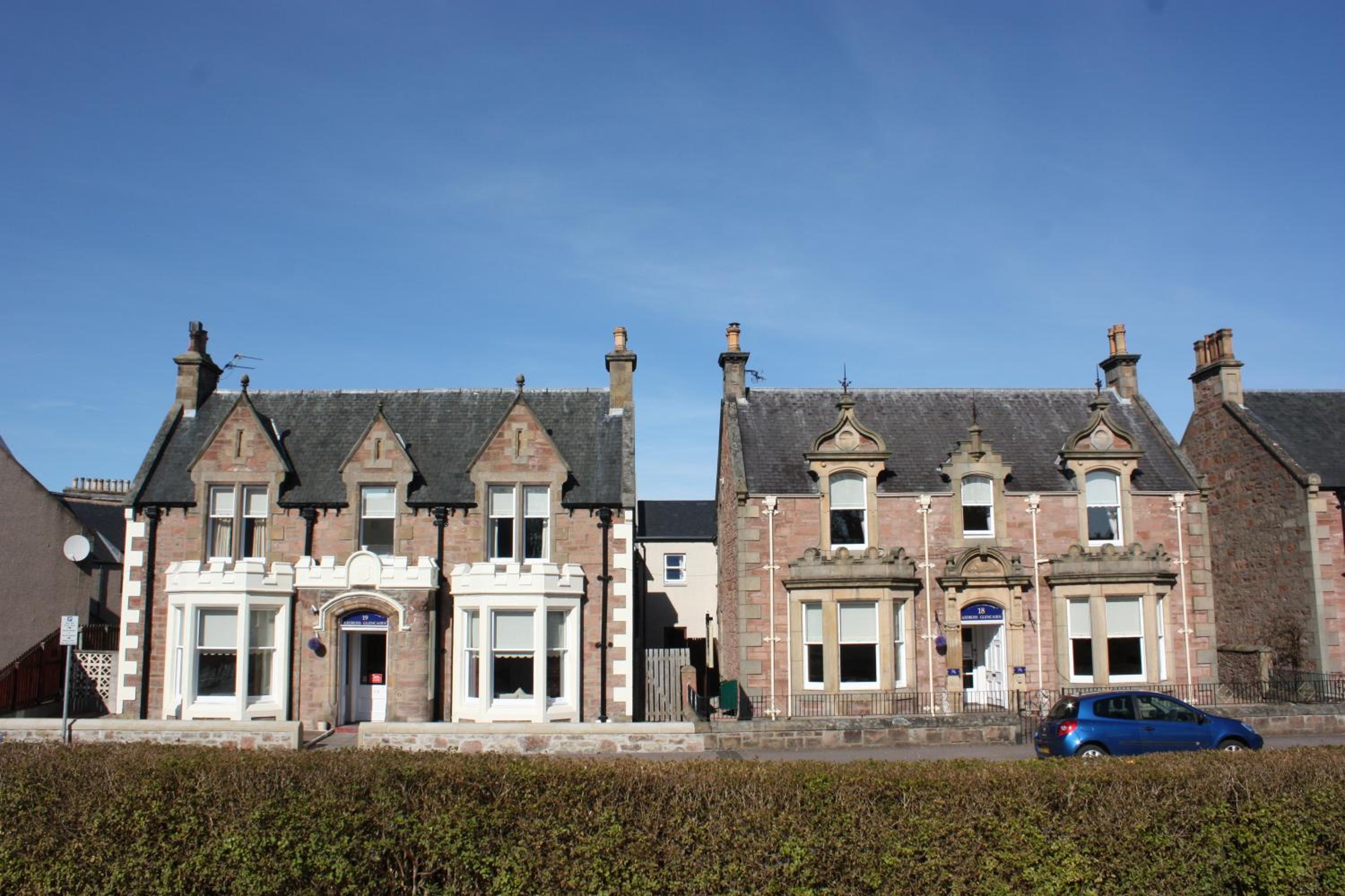 Ardross Glencairn Guest House B&B 25/28