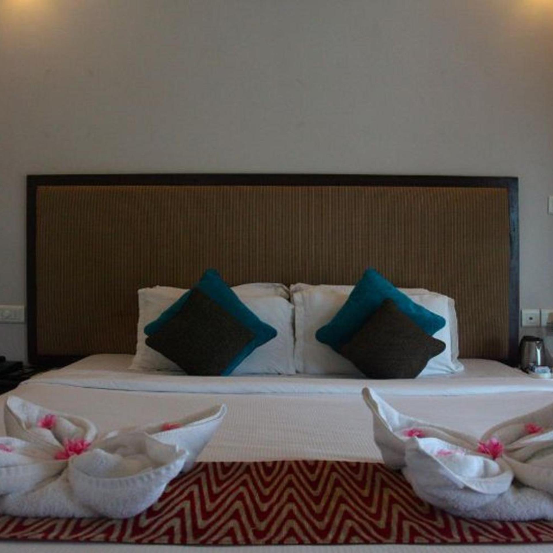 KALATHIL LAKE RESORT 27/55