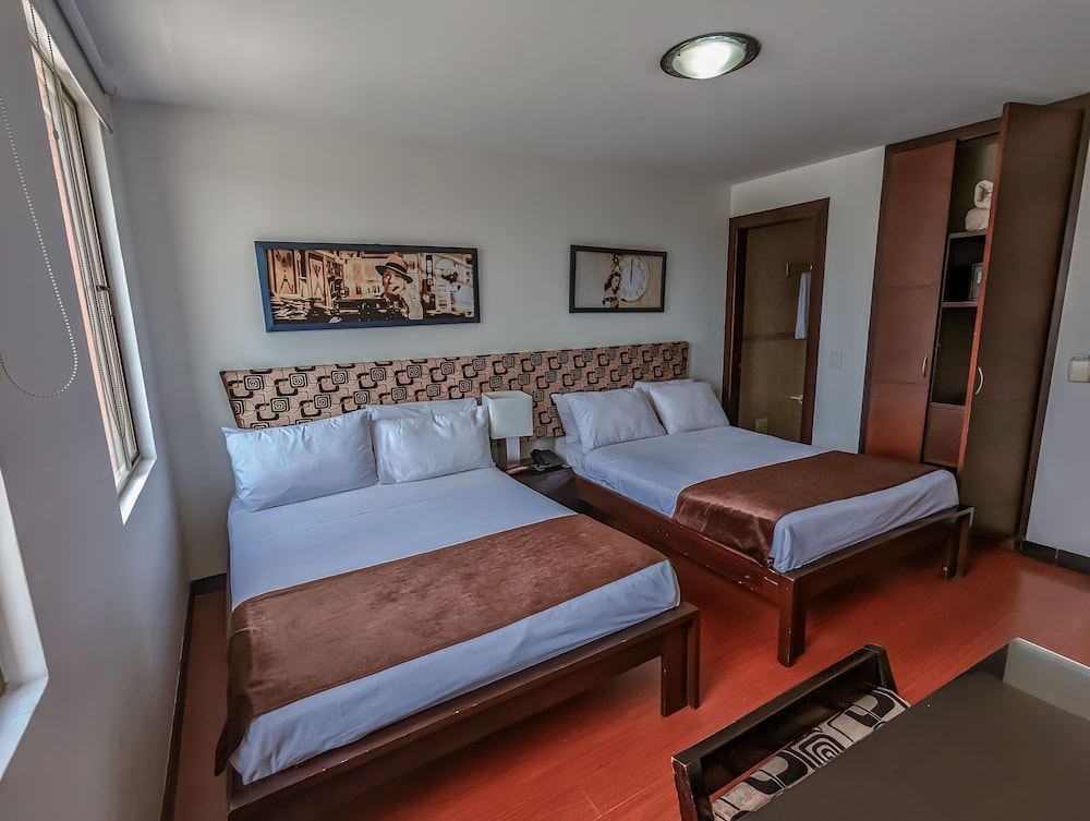 SUPERIOR, DOUBLE BED