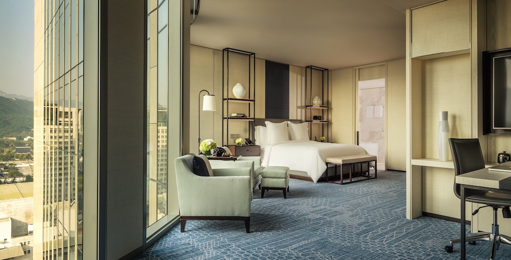Four Seasons Hotel Seoul 16/72