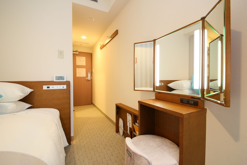 Shinjuku Washington Hotel Main 50/50