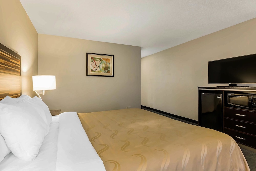 غرفة ديلوكس بسرير كينج، Quality Inn Fallbrook I 15 3/5