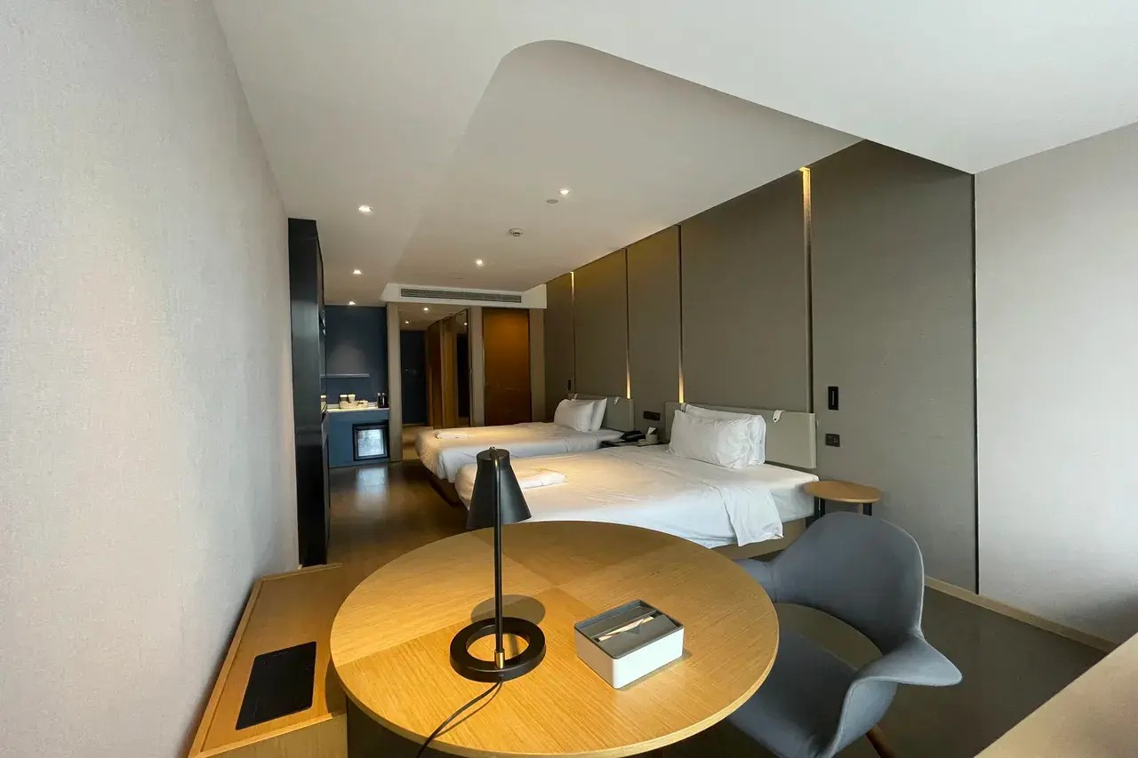 Atour Hotel Shanghai Jiading Jiangqiao Jiayi Road subway station 20/20