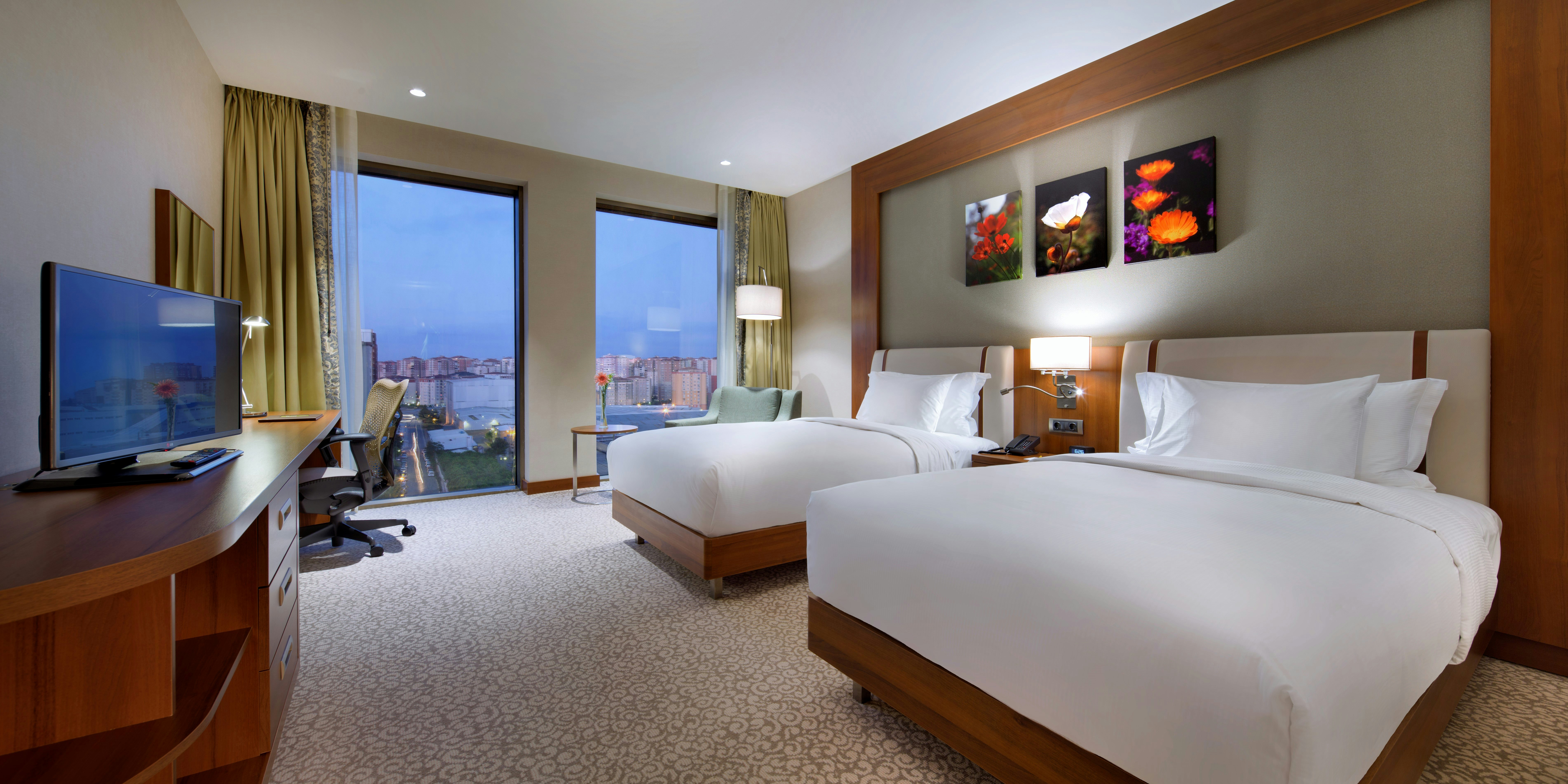 ROOM, TWIN BEDS