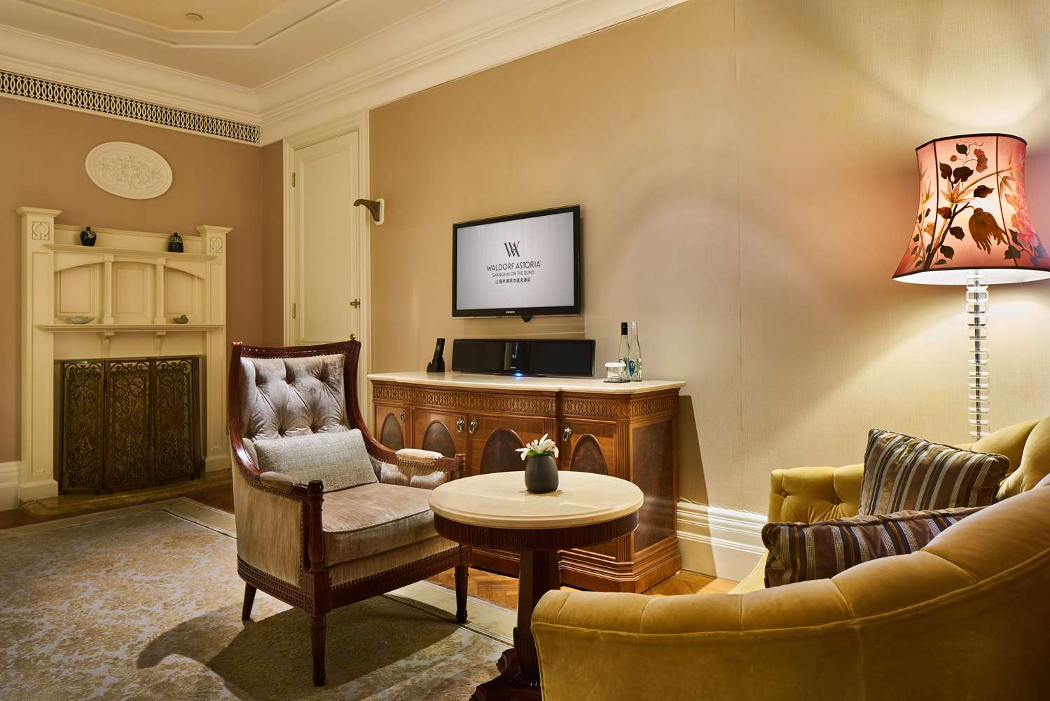Heritage, Suite, River View