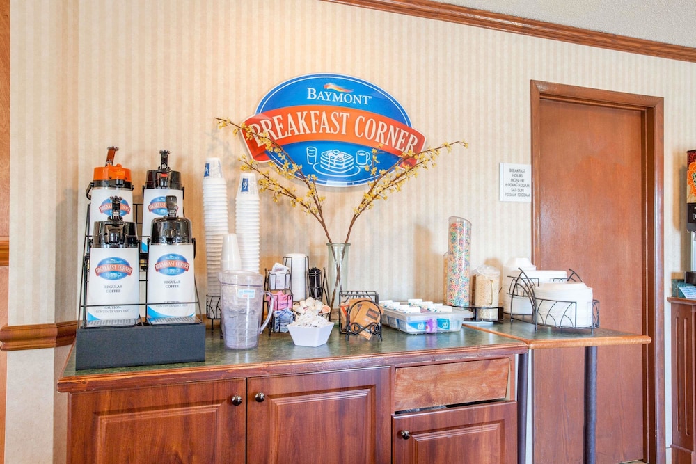 Baymont By Wyndham Detroit/Roseville 20/23