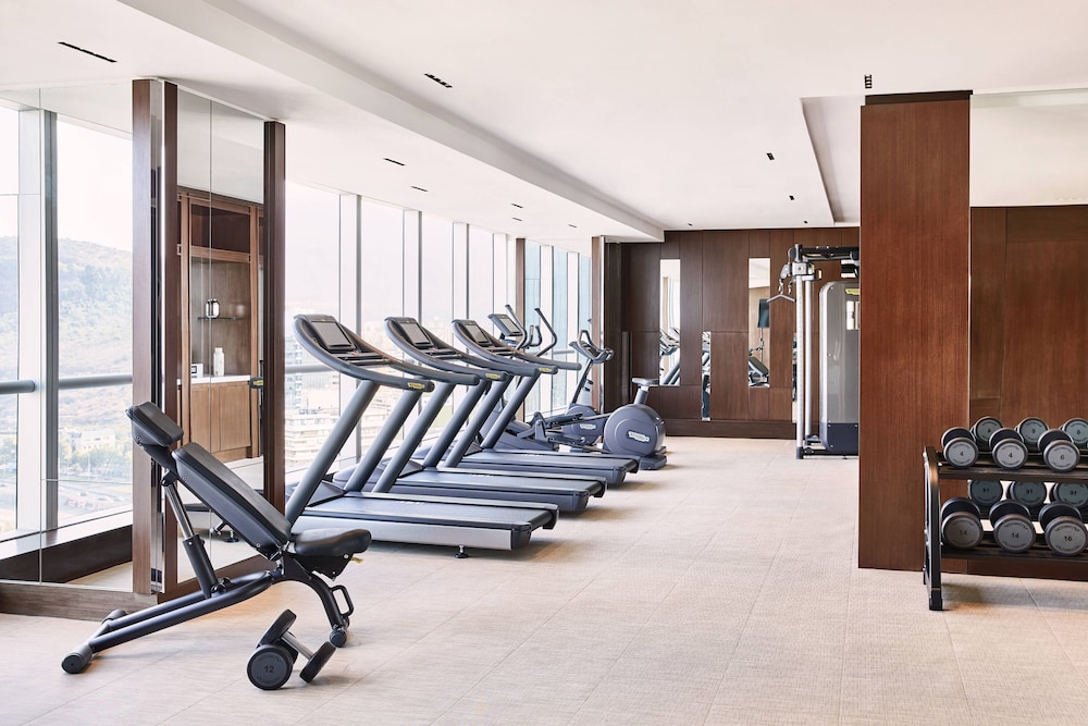 AC Hotel Santiago Costanera Center 24/65