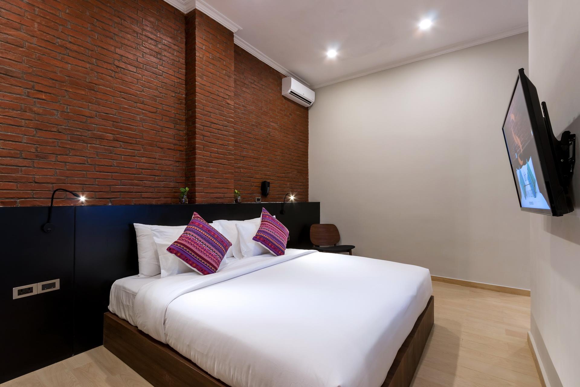 Loft, Suite