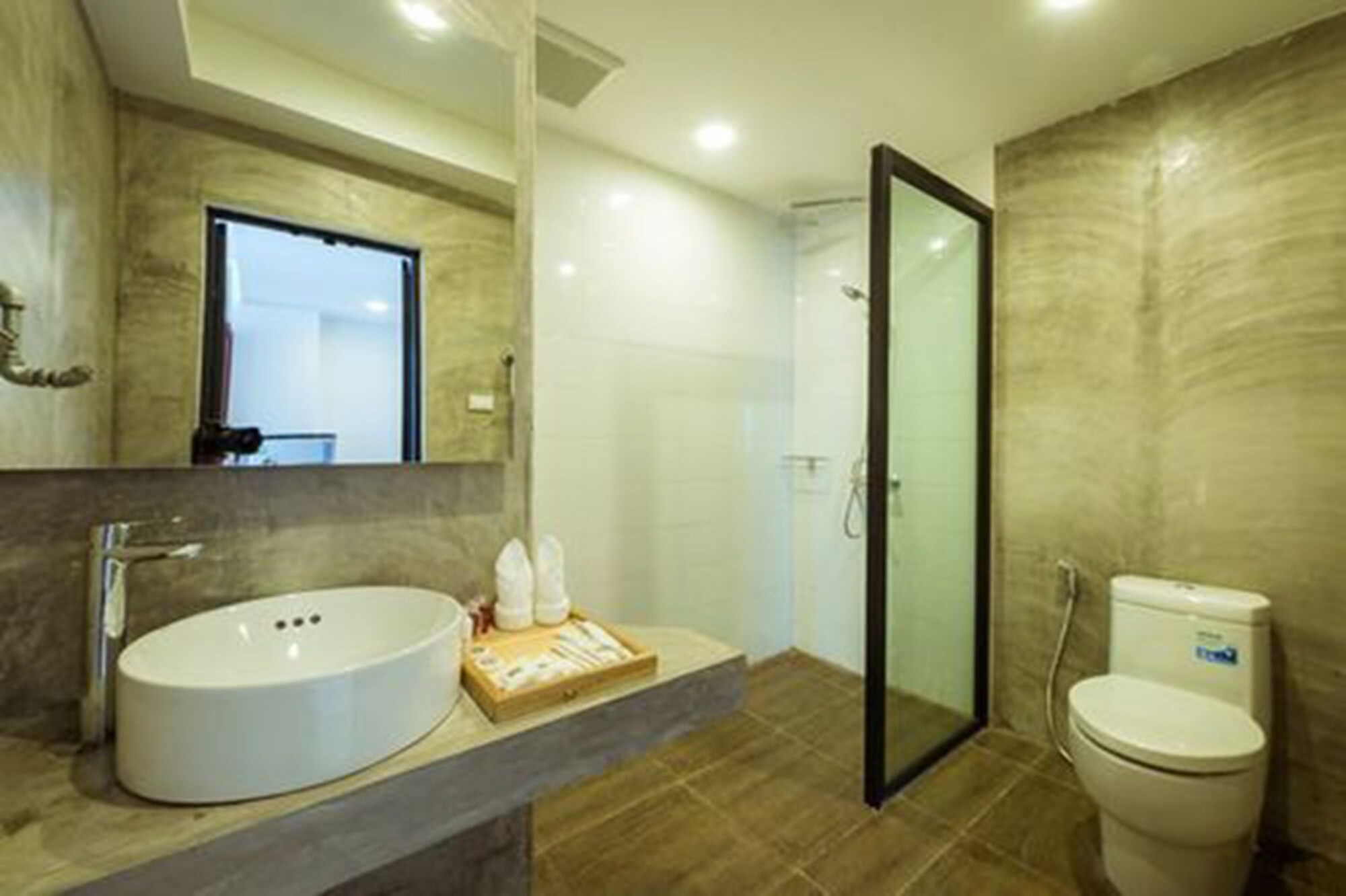 DELUXE, STUDIO, KING BED