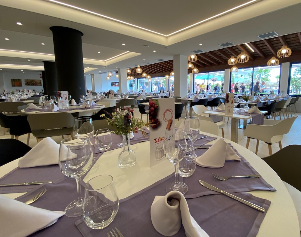 Hotel Tahiti Playa 125/137