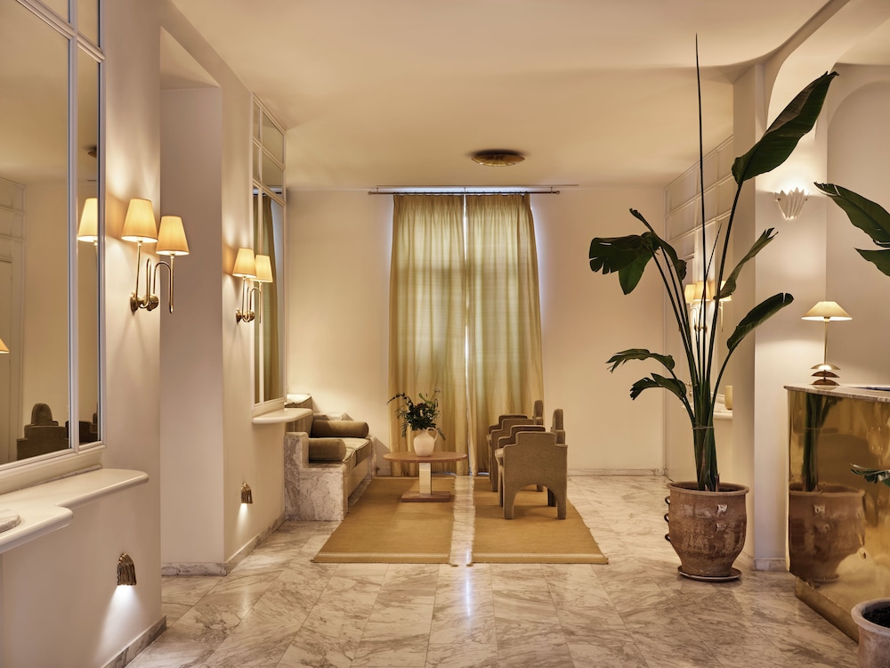 Apollo Palm Hotel 40/66