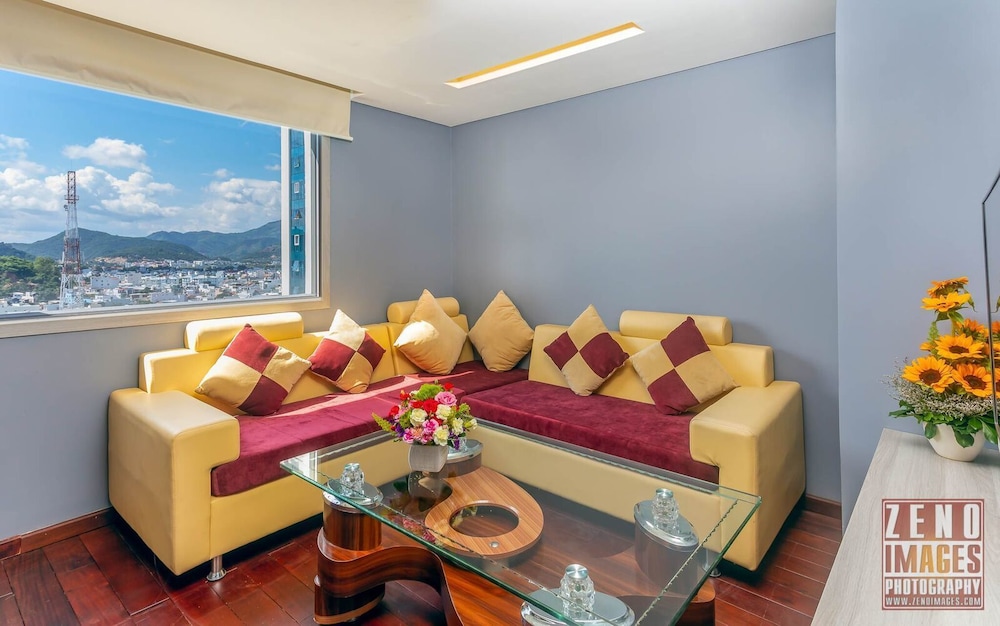 Truong Hotel 46/67