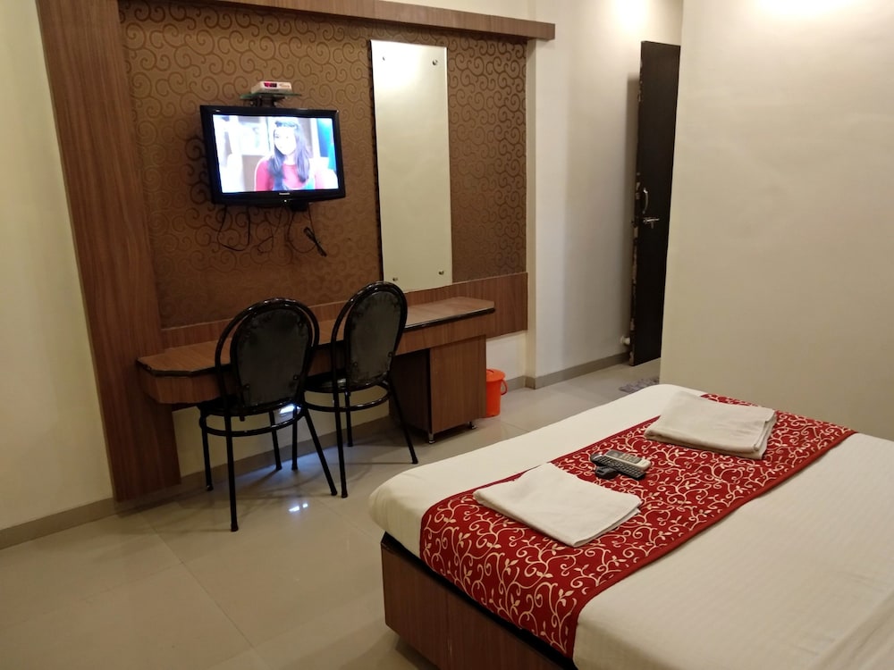 Hotel Sai Grand Castle Inn 24/38