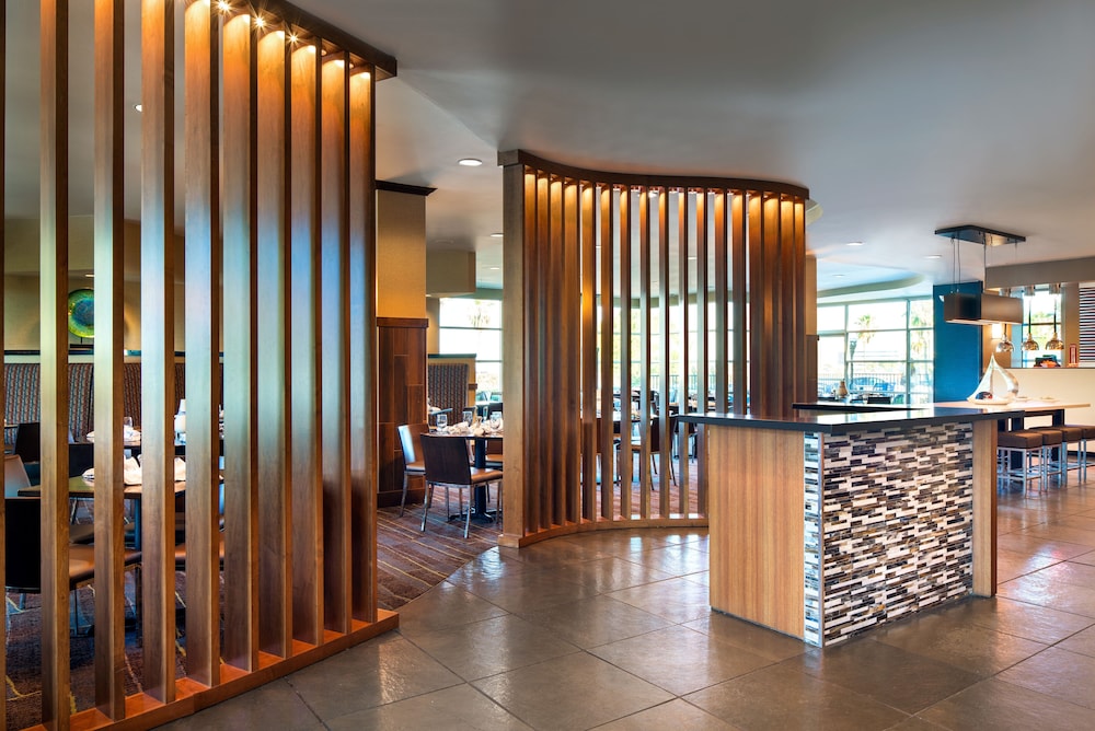 DoubleTree by Hilton Hotel San Francisco Airport North 6/81