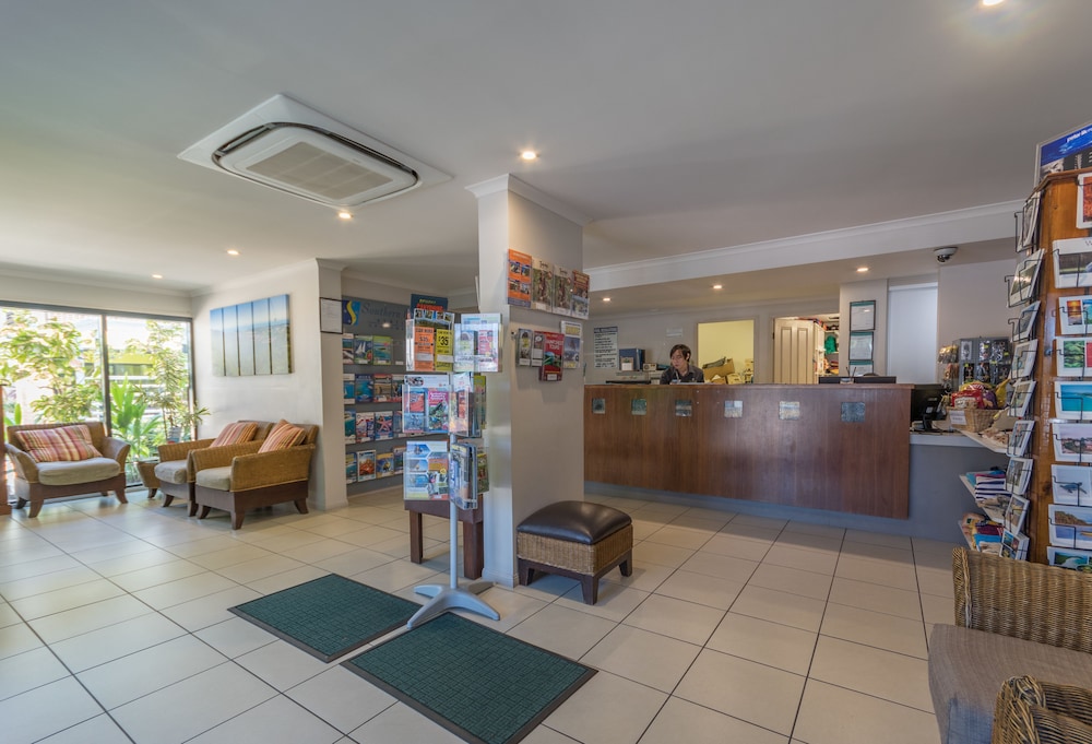 Southern Cross Atrium Apartments 12/56