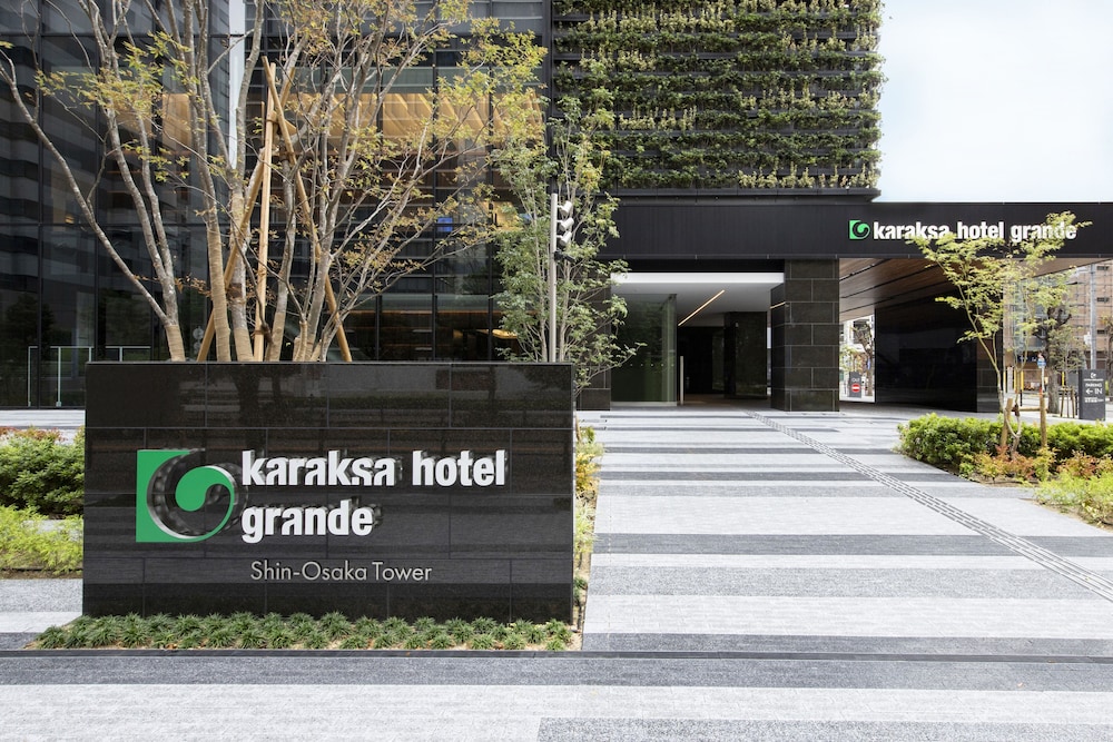Karaksa Hotel Grande Shin-Osaka Tower in OSAKA