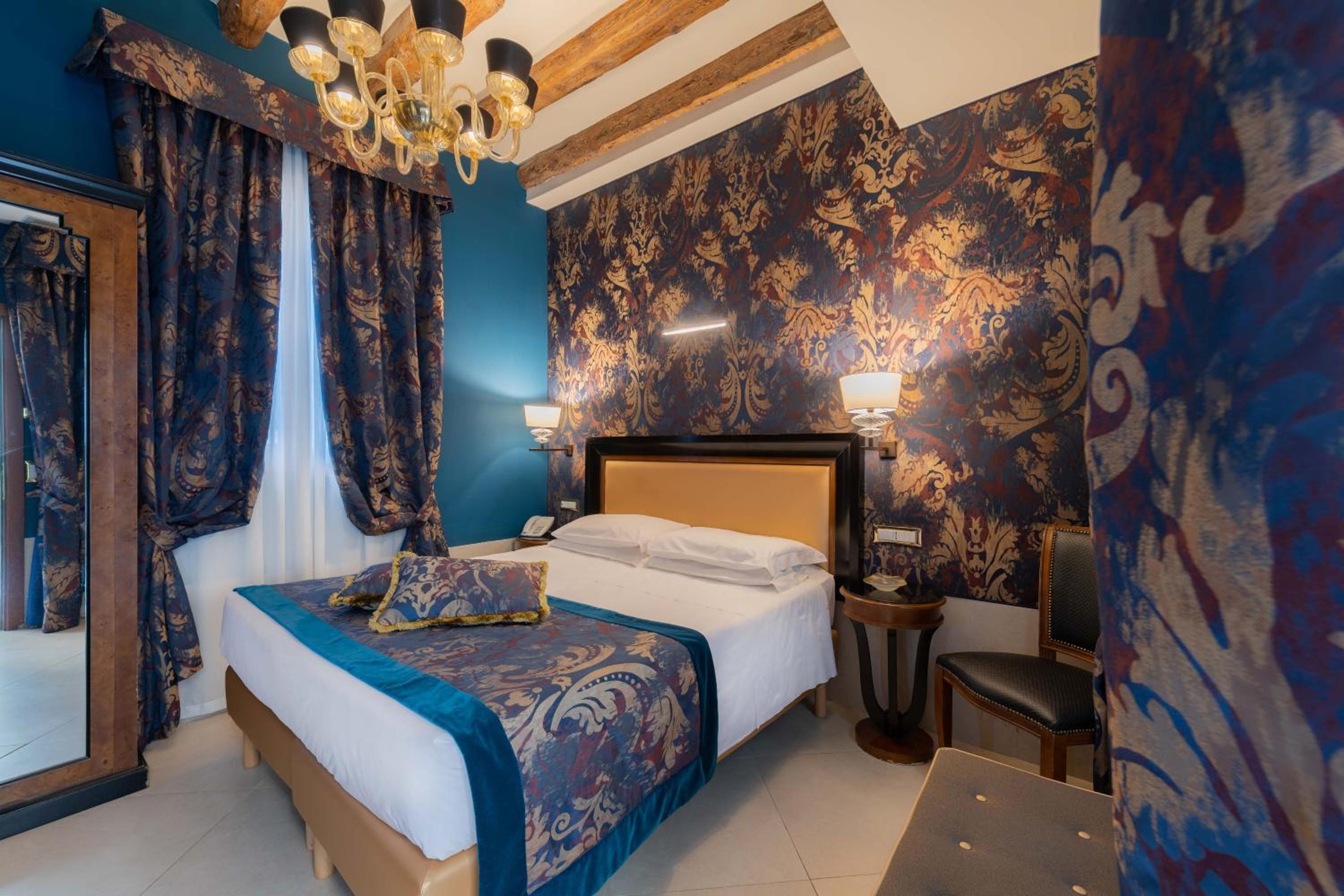Inner, Courtyard, Double Bed, Ground Floor