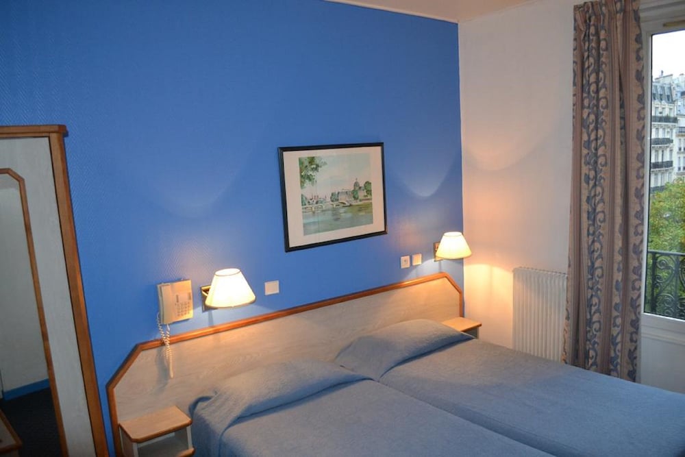 غرفة قياسية بسريرين منفصلين، Hôtel Williams Opéra 2/3