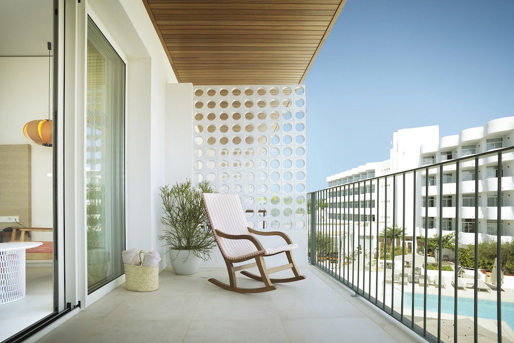 Inturotel Cala Esmeralda - Adults Only 13/69