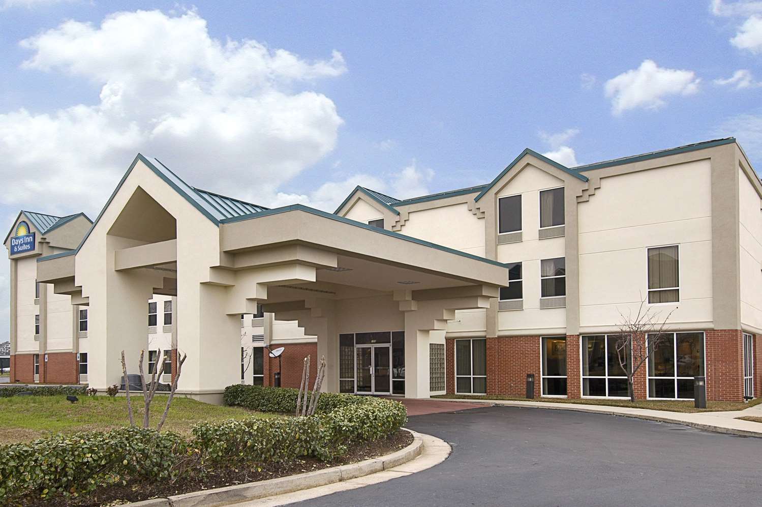 Days Inn Suites By Wyndham Ridgeland 5/32