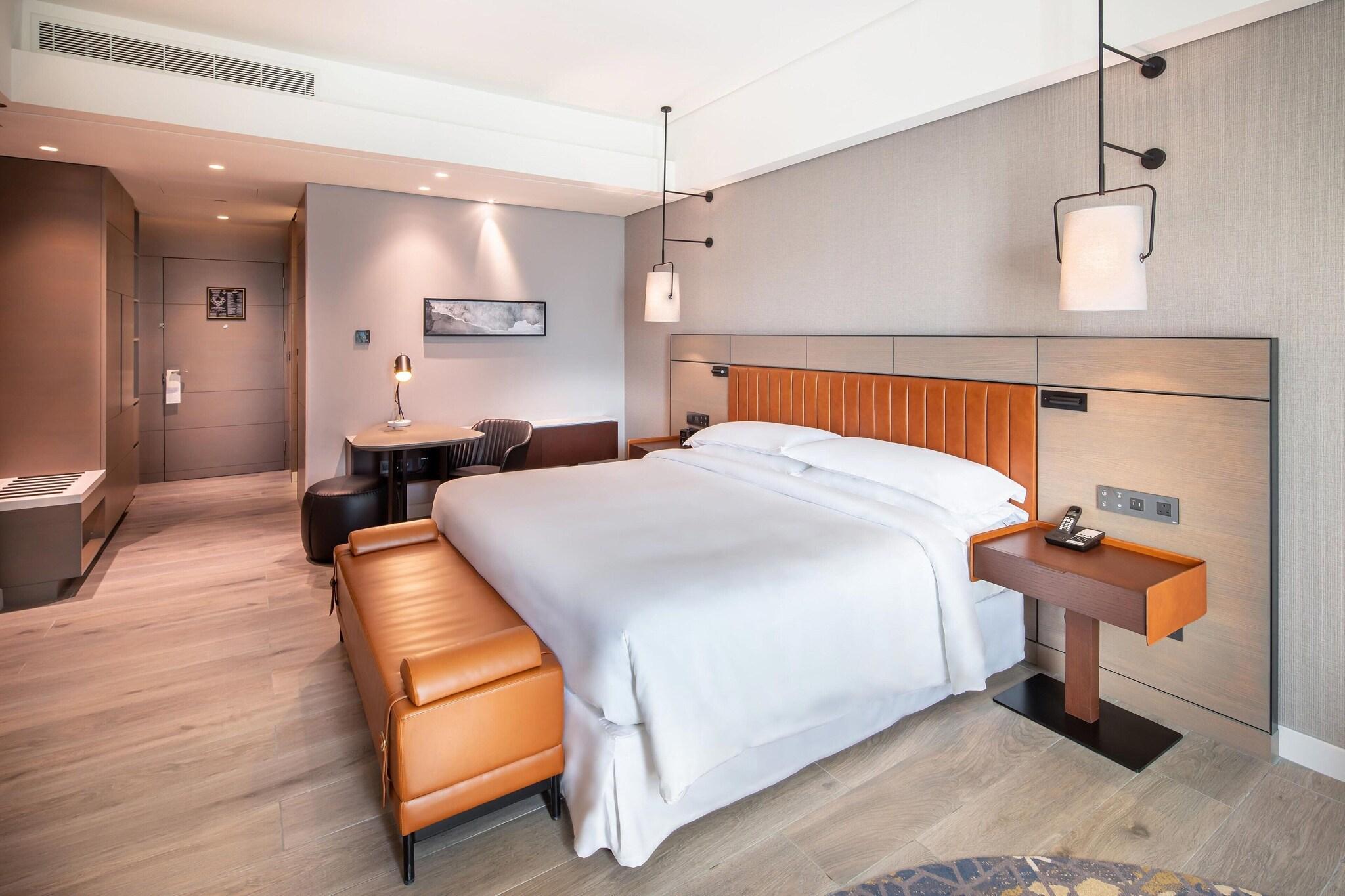 Club, Suite, Sea View