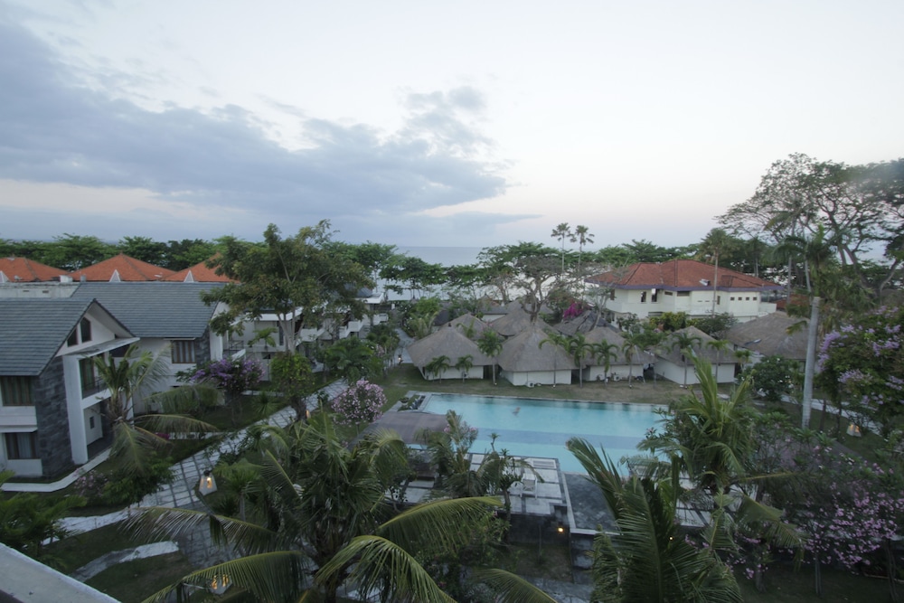 Hotel Alit S Beach 36/50
