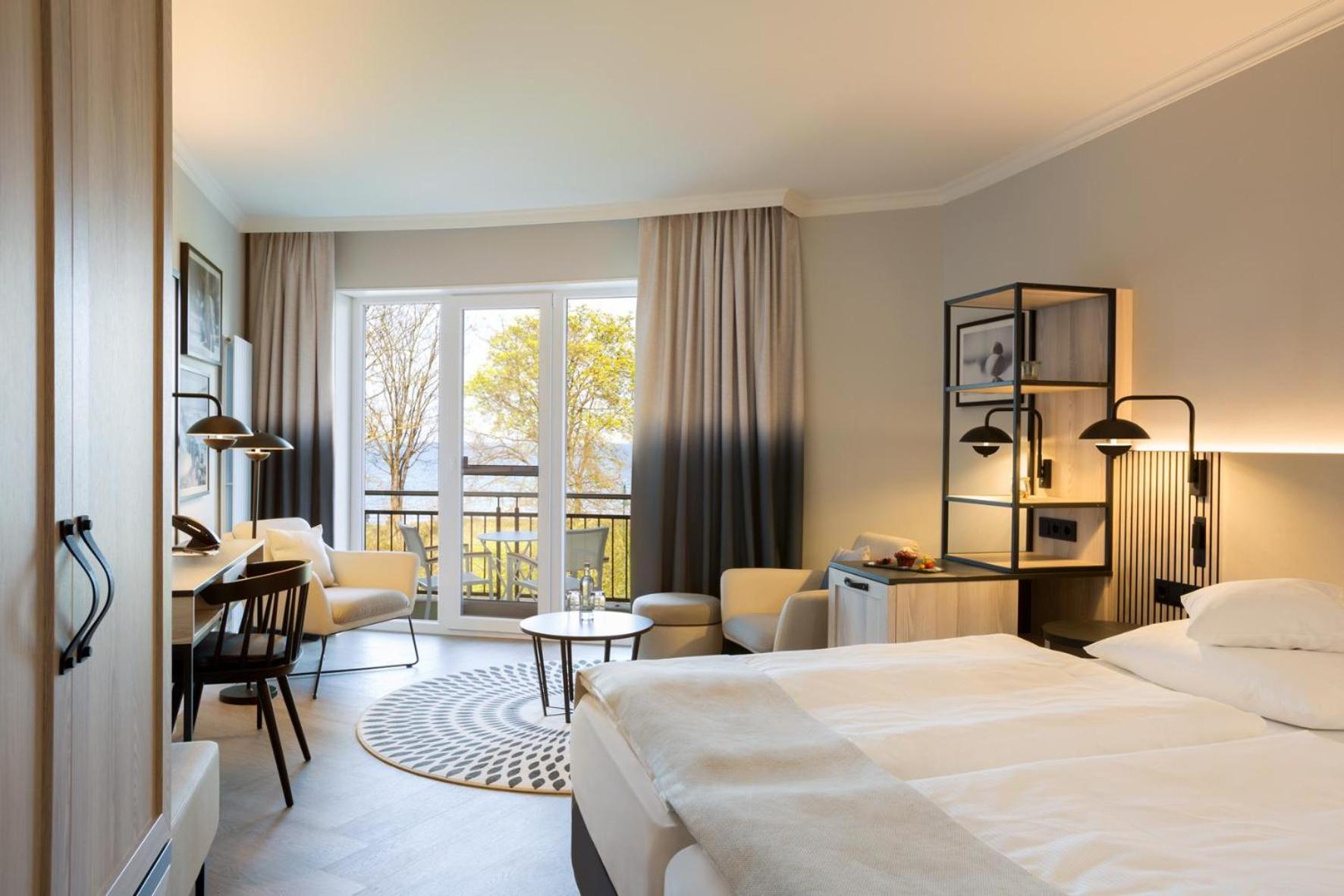 Renovated, Deluxe, Double Bed, Balcony