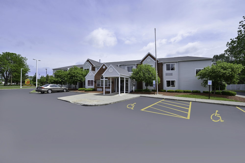 Americas Best Value Inn East Syracuse 2/23