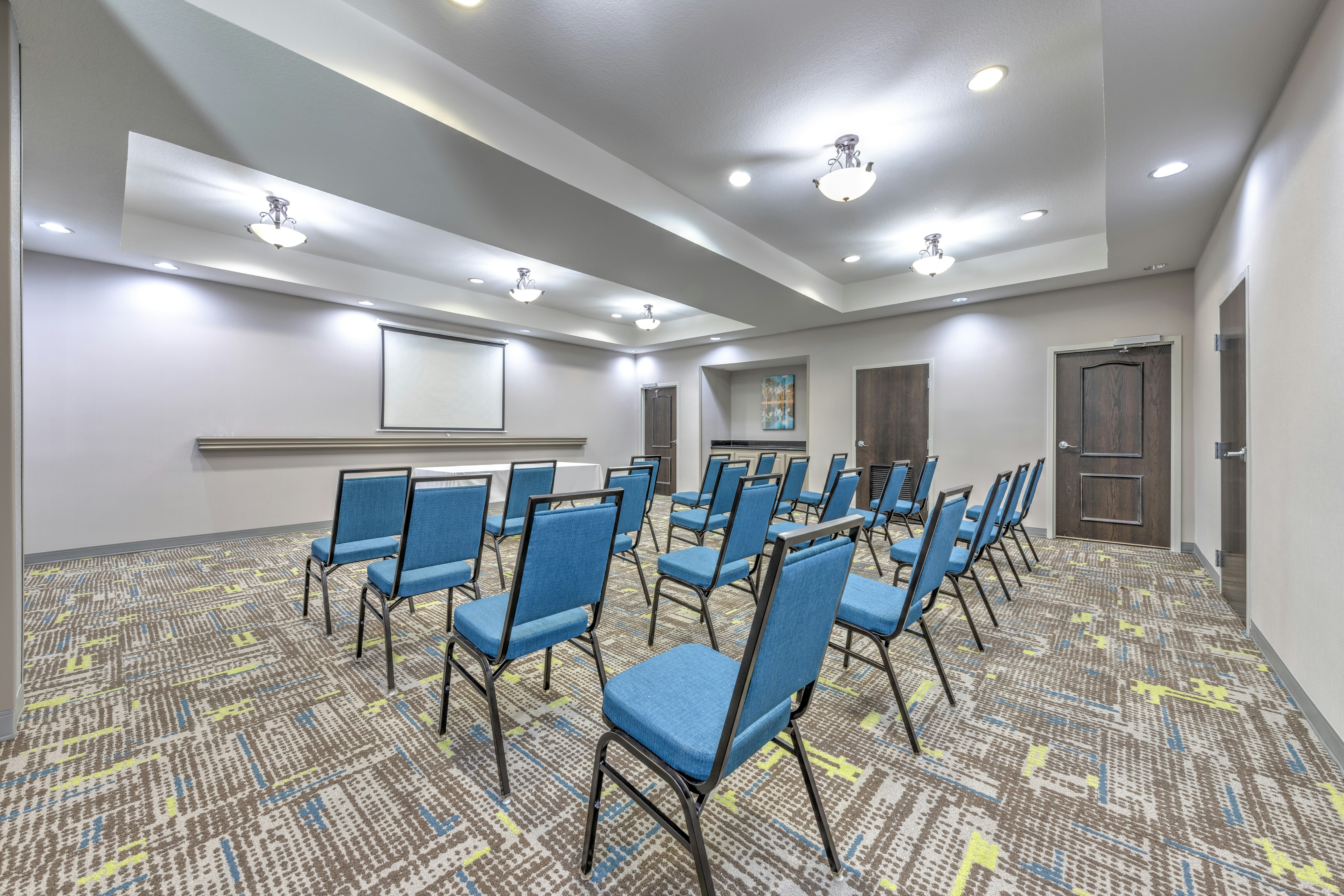 Hampton Inn and Suites Lake Jackson-Clute 37/41