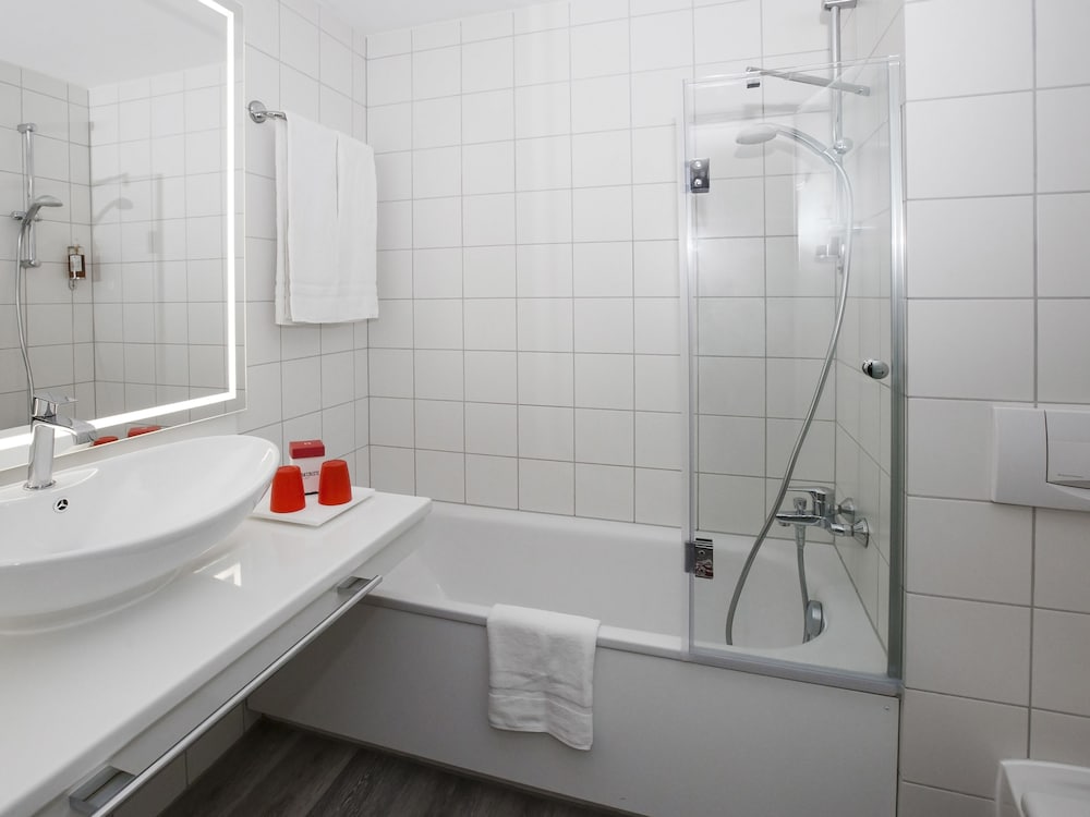 Dormero Hotel Zurich Airport 9/47
