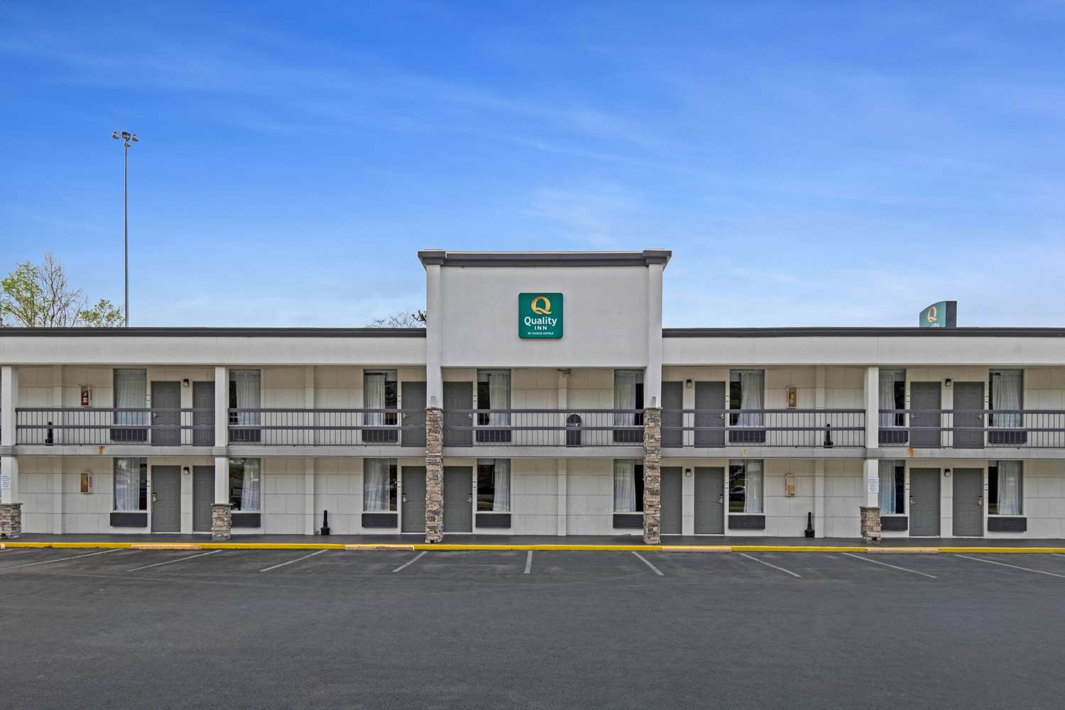 Quality Inn Dalton East 2/27