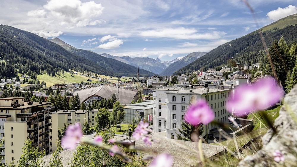 Central Sporthotel Davos 4/73