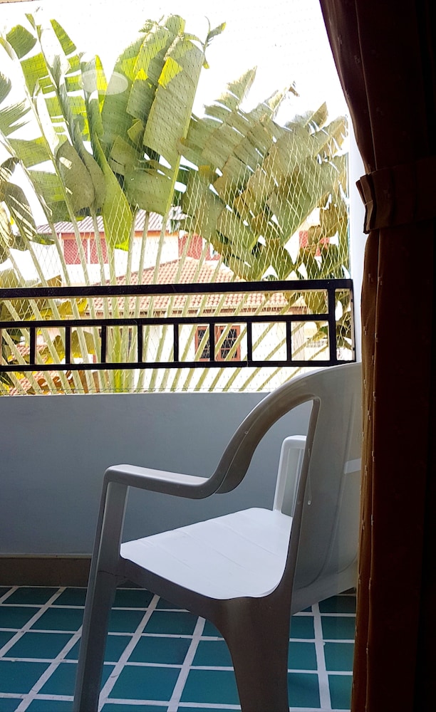 The 20 Apartment 27/40