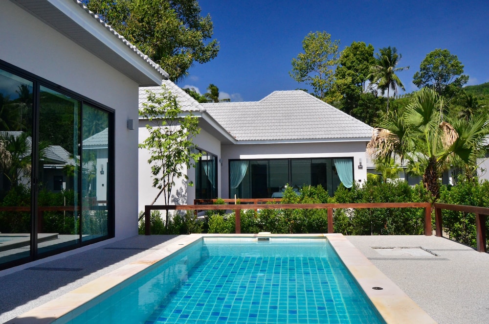 Chaweng Noi Pool Villa in KOH SAMUI