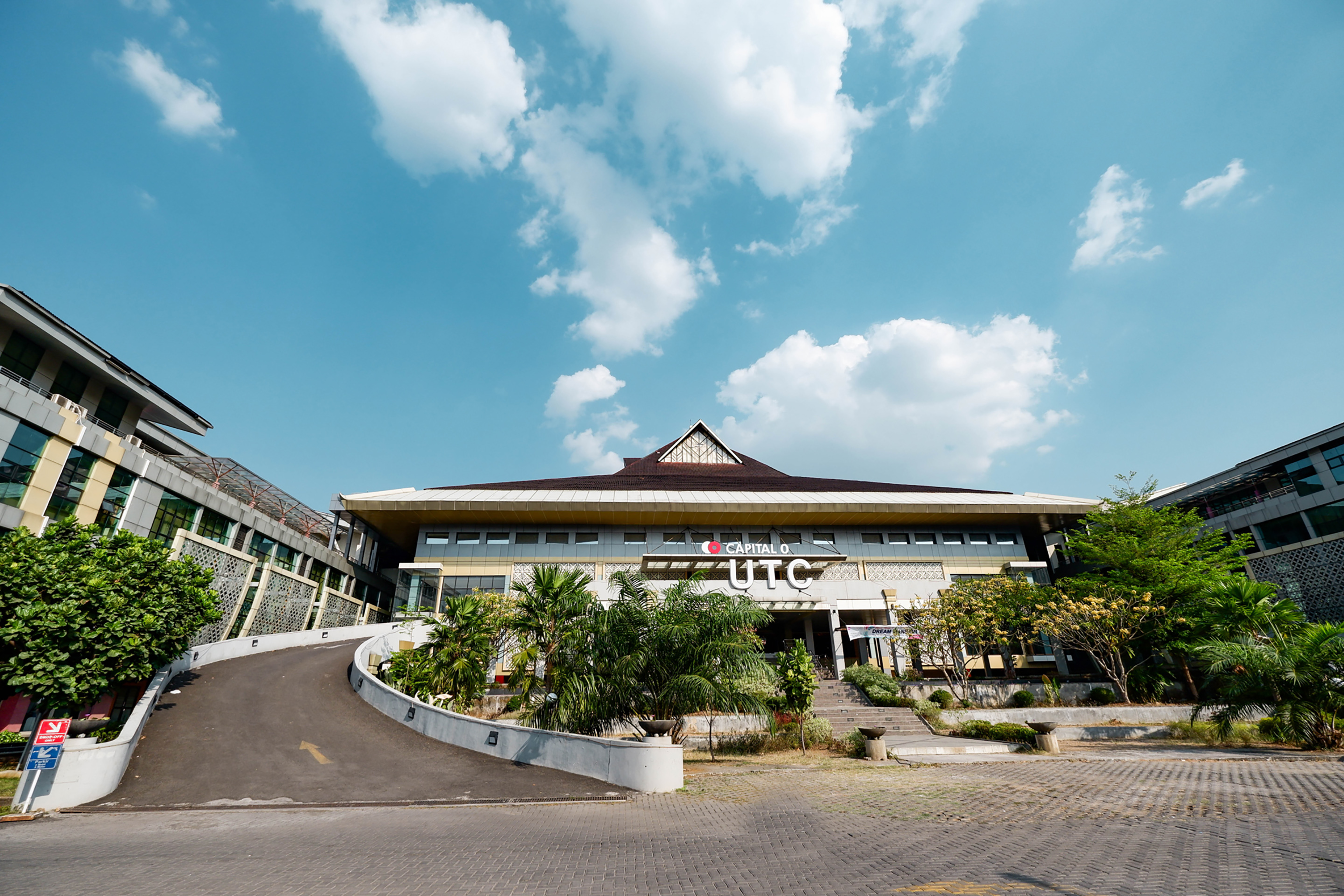 Hotel Utc Semarang 41/51