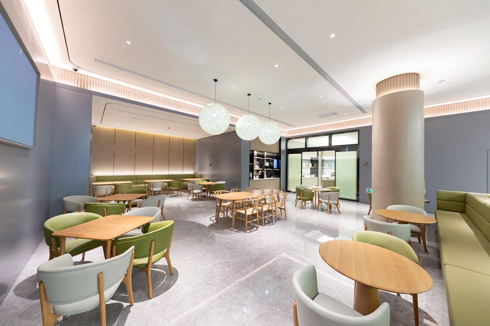 JI Hotel (Shanghai Wuning Road Subway Station) 32/40