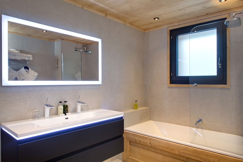 Hotel the Originals La Marmotte La Tapiaz Spa Ex Chalet Hotel La Marmotte 76/78