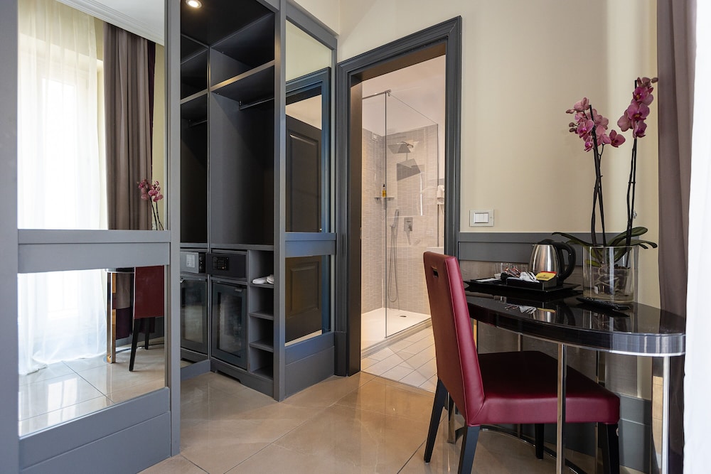 Hotel Castellino Roma 60/78
