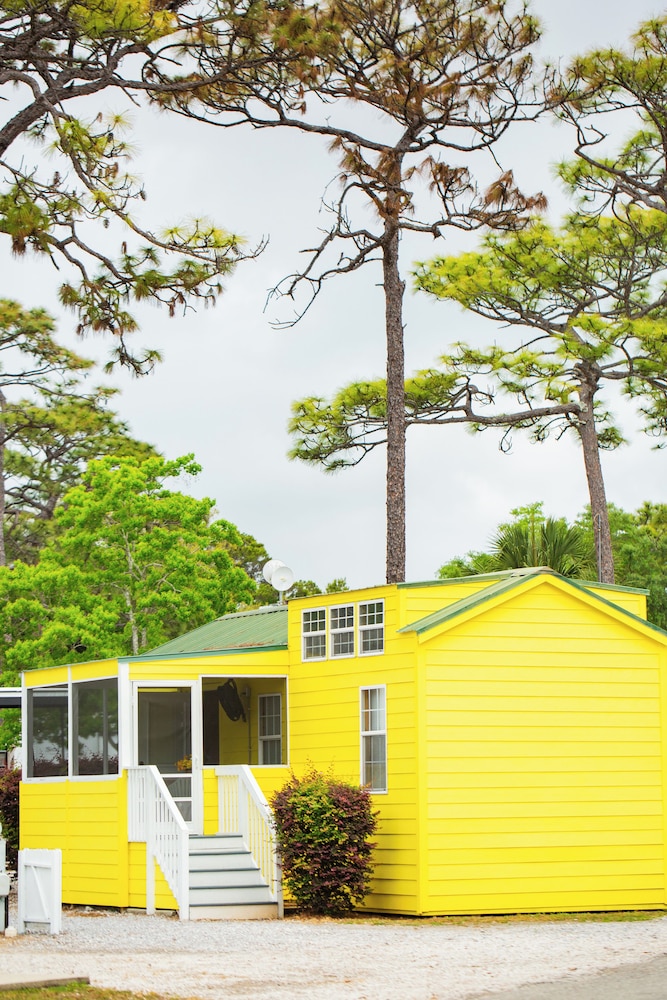 Navarre Beach Camping Resort 55/61